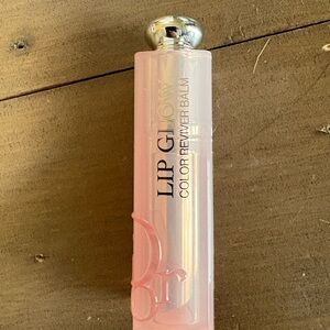 Dior Lip Glow Color Reviver Balm - Coral 004